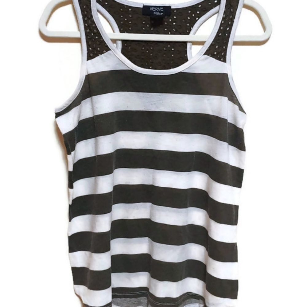 𝅺verve AMI Racerback Tank Top - Size Large